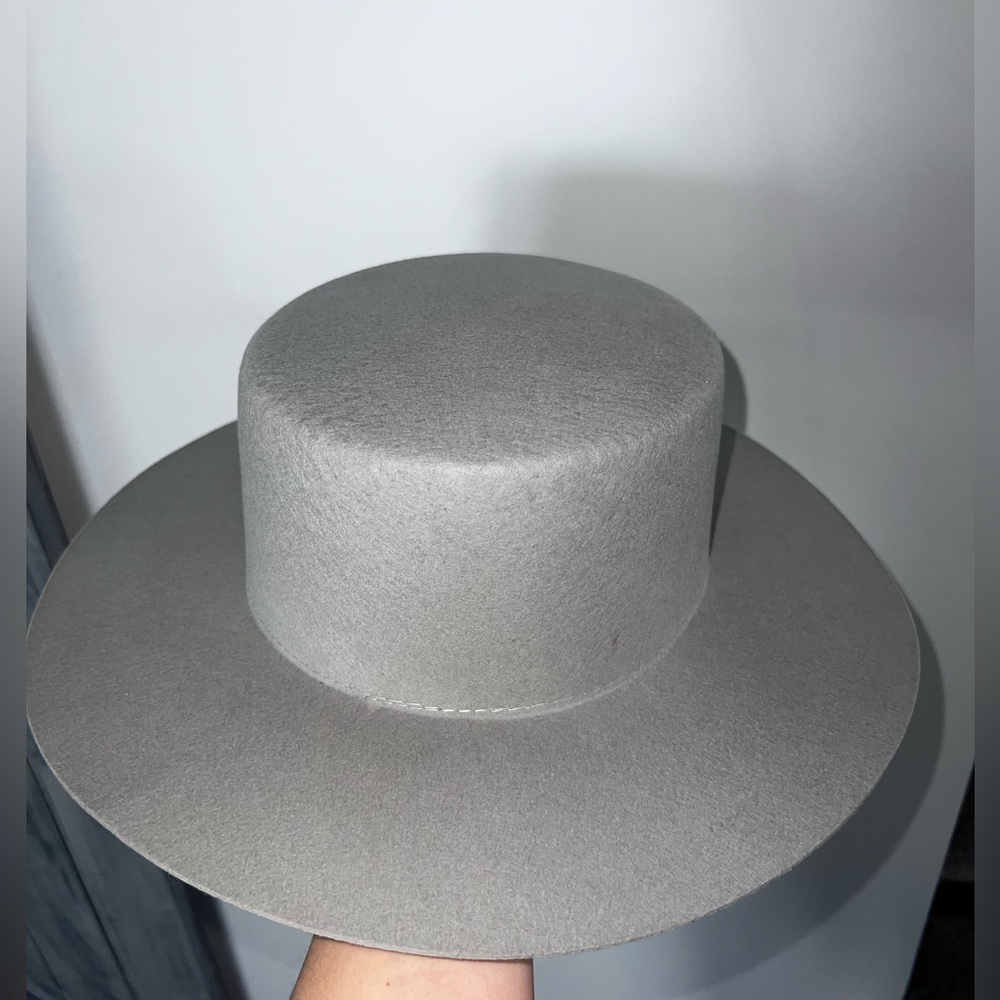 GIGI PIP - DALHIA BOATER HAT - Light Grey